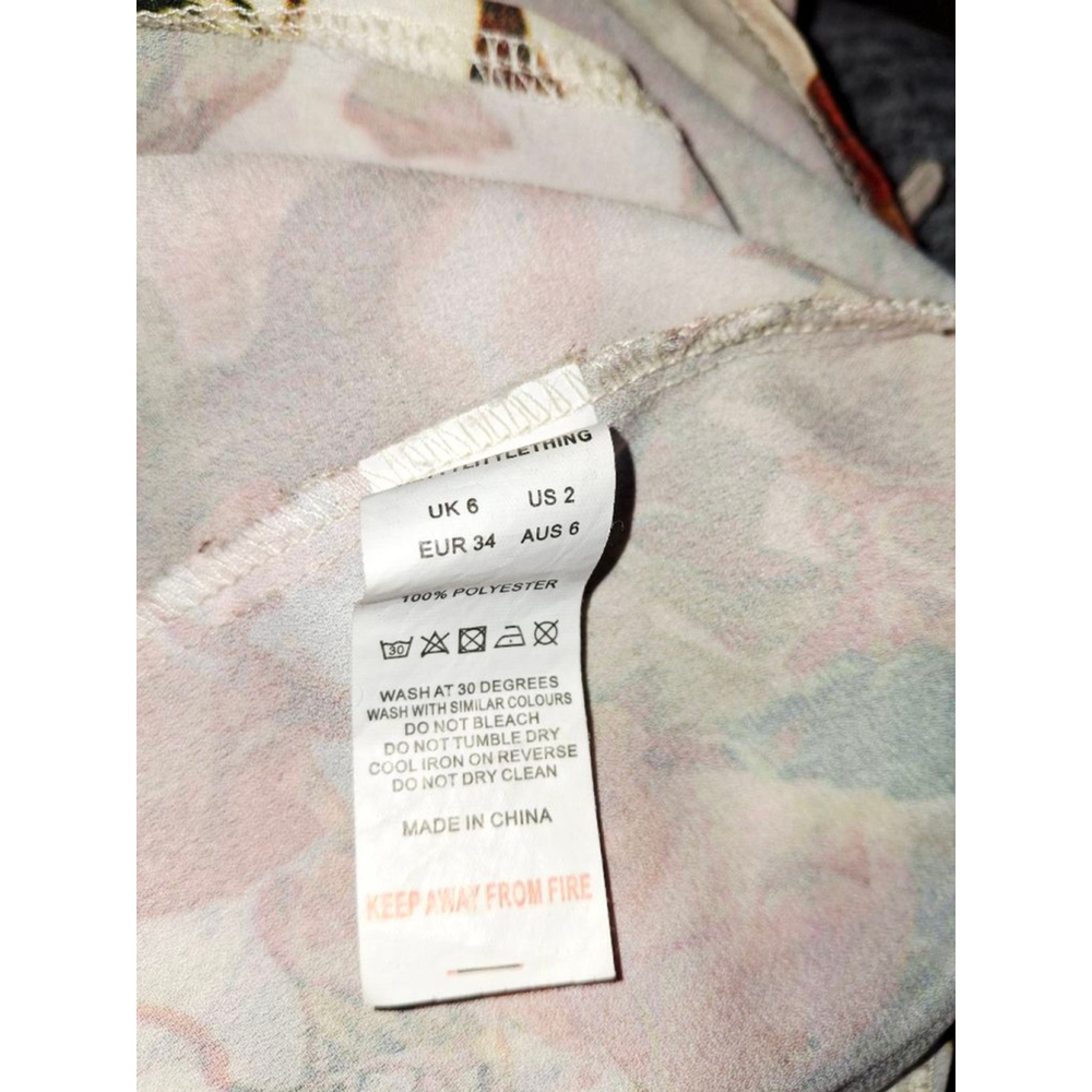 Maxi dress PRETTY LITTLE THING Size 2 White Brown Floral beachwear resortcore - Picture 7 of 7